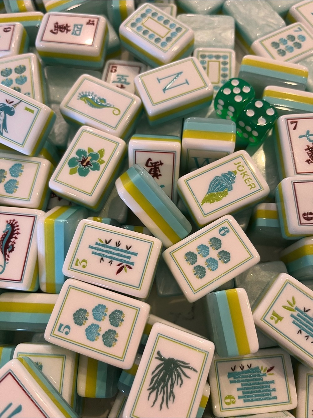 Mahjong Tile Set w/Dice 4 Layer Ocean Beach Blue Green Similar to Coral & Coast - Picture 3 of 11
